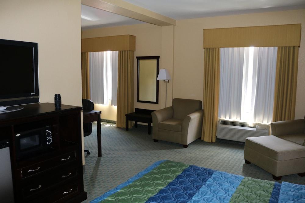 Ambassador Inn & Suites Tuscaloosa Esterno foto