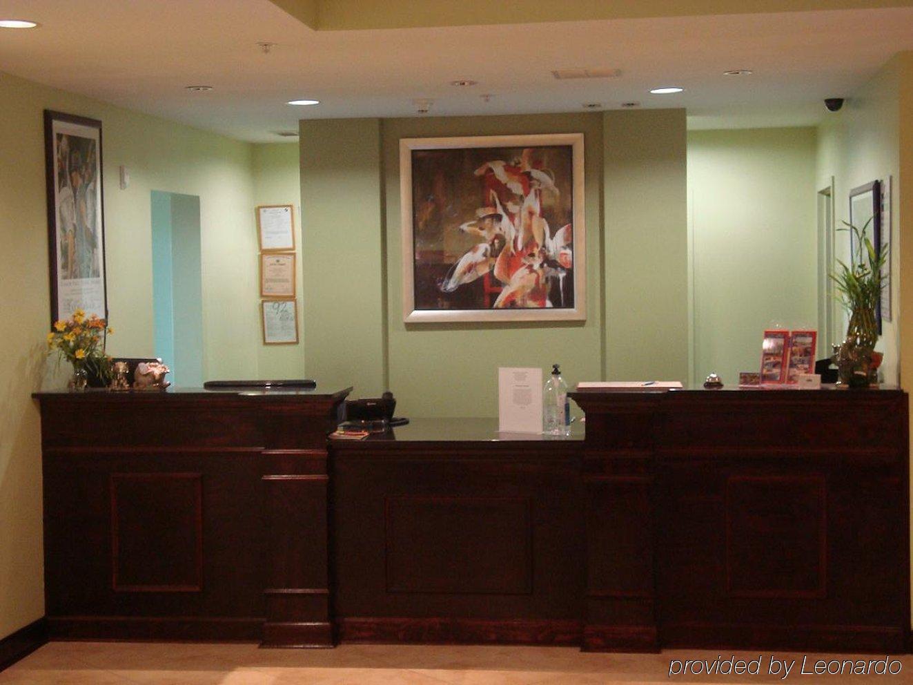 Ambassador Inn & Suites Tuscaloosa Esterno foto