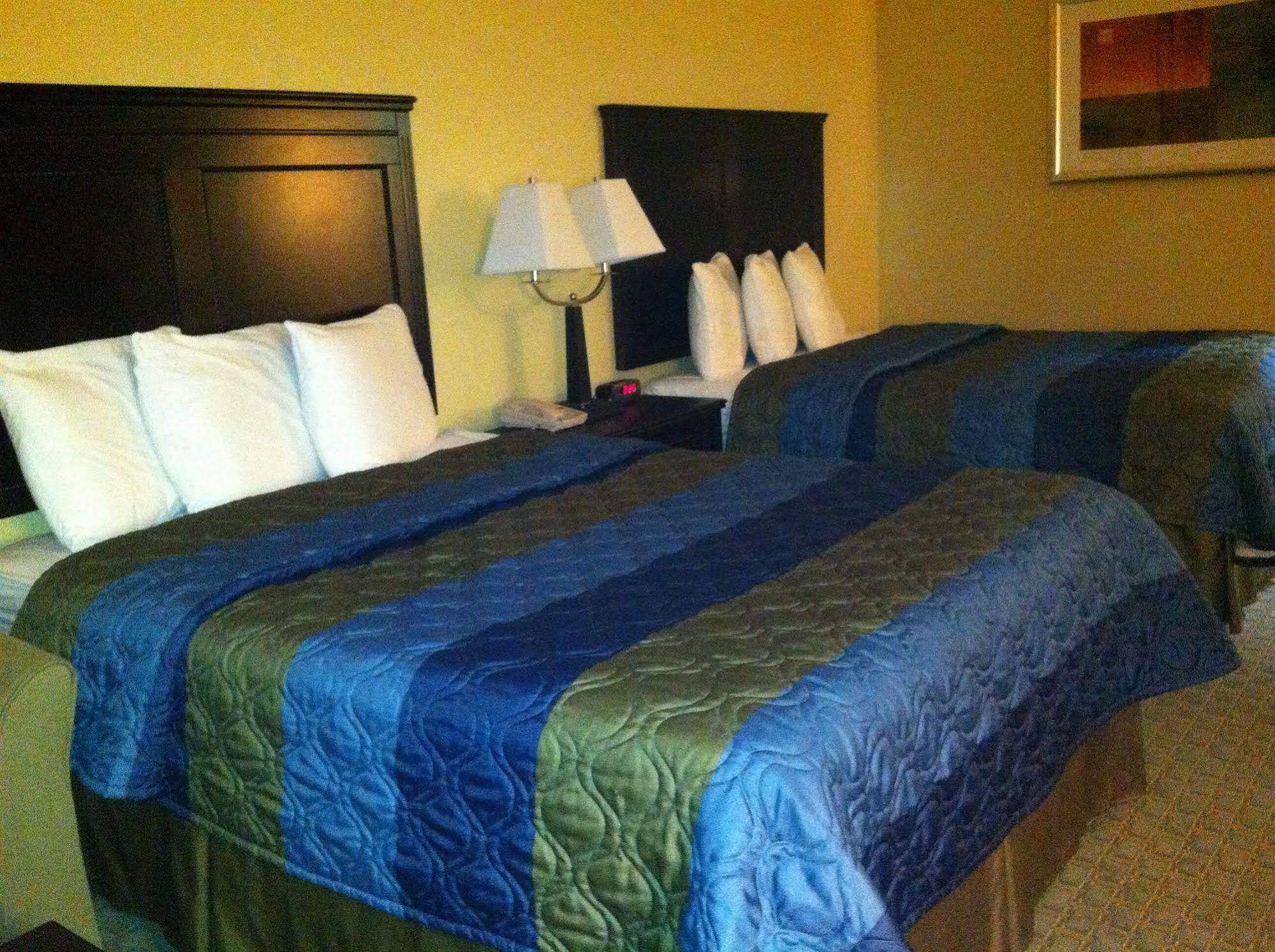 Ambassador Inn & Suites Tuscaloosa Esterno foto